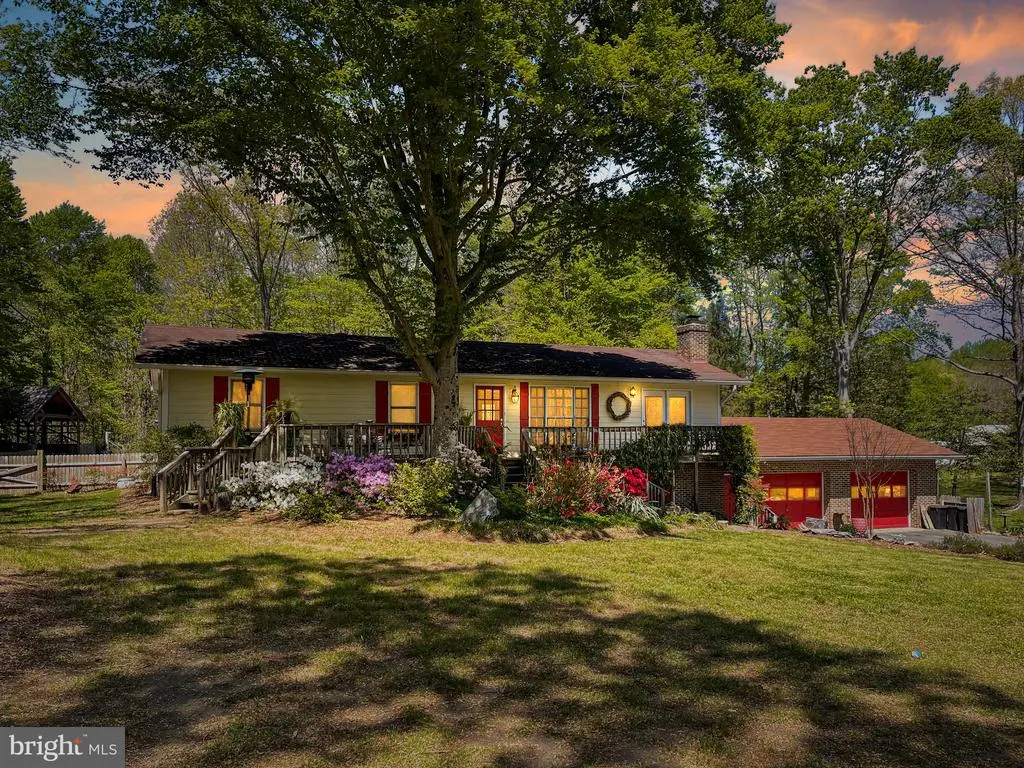 41 Wood Landing Rd, FREDERICKSBURG