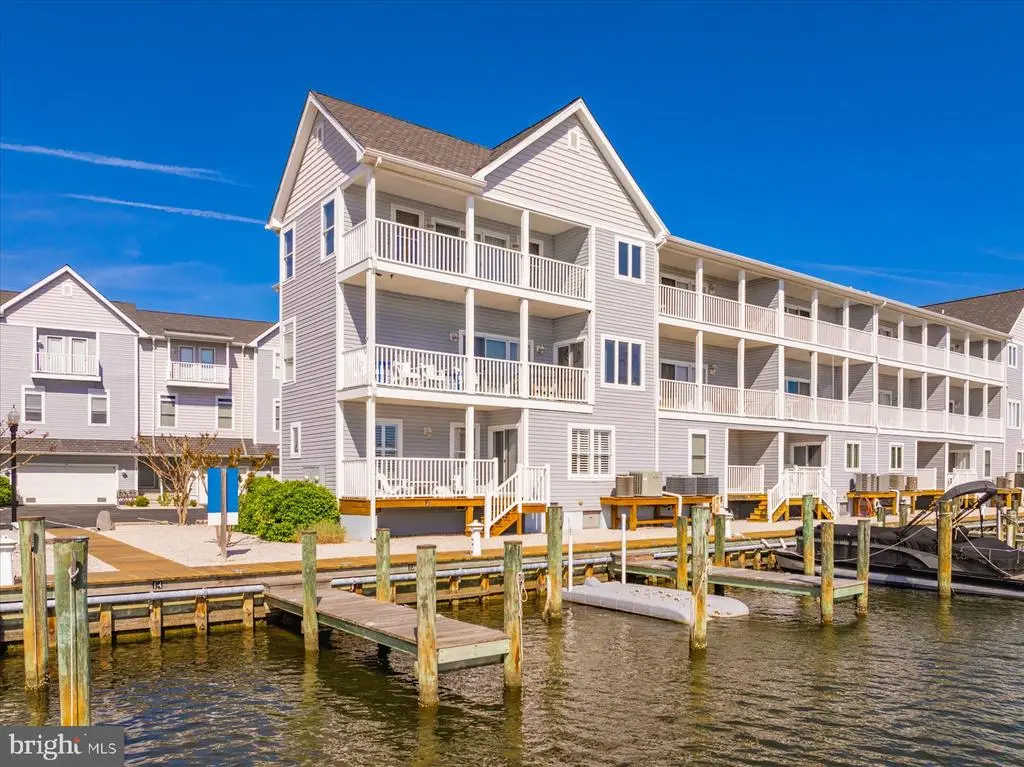 39078 Beacon Dr #18, Fenwick Island