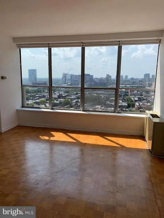 224-30 W Rittenhouse Sq #2015b, PHILADELPHIA