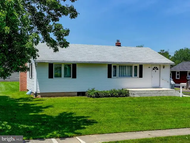 724 Webb St, Aberdeen