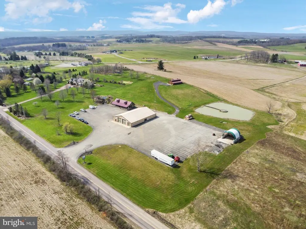 208 W Mud Pike, ROCKWOOD