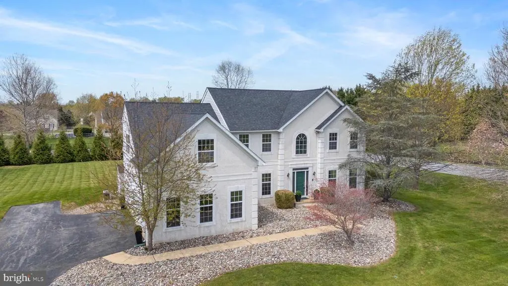 14 W Fairview Ave, Middletown