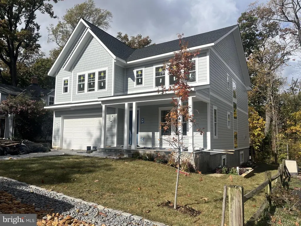 5427 3rd St S, ARLINGTON