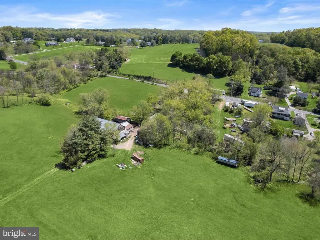 932 Old Manchester Rd, Westminster