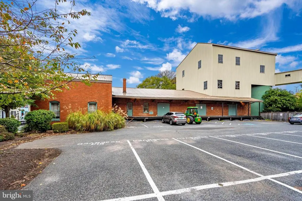 37-39 E South St #4-5, Frederick