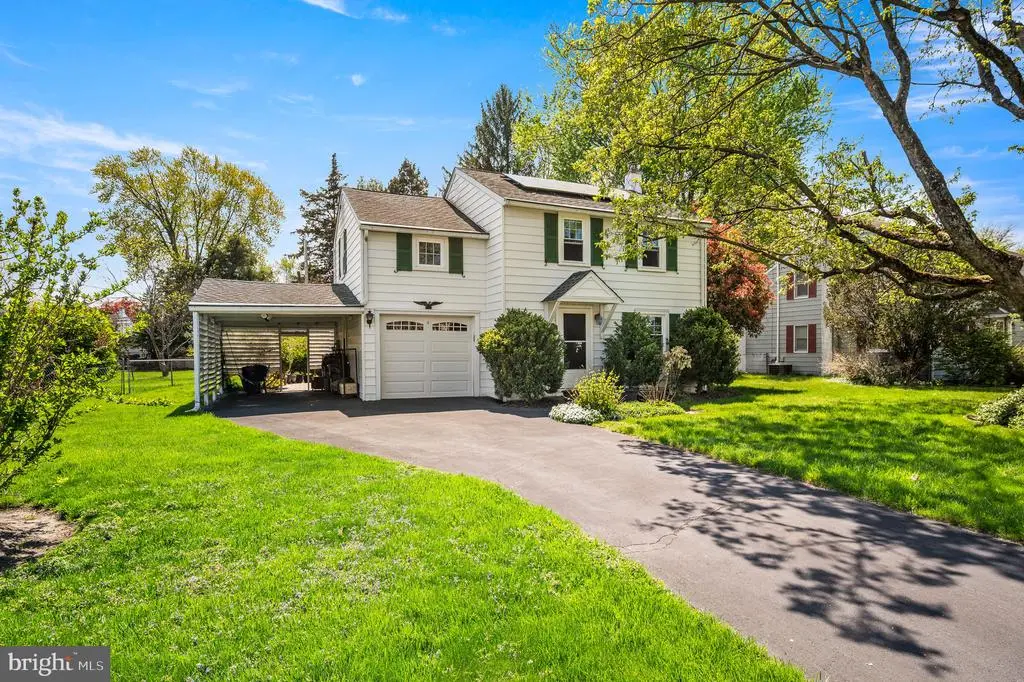 416 Preston Ln, HATBORO