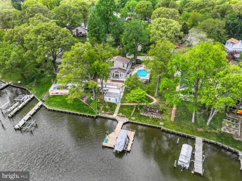 611 Cypress Rd, Severna Park