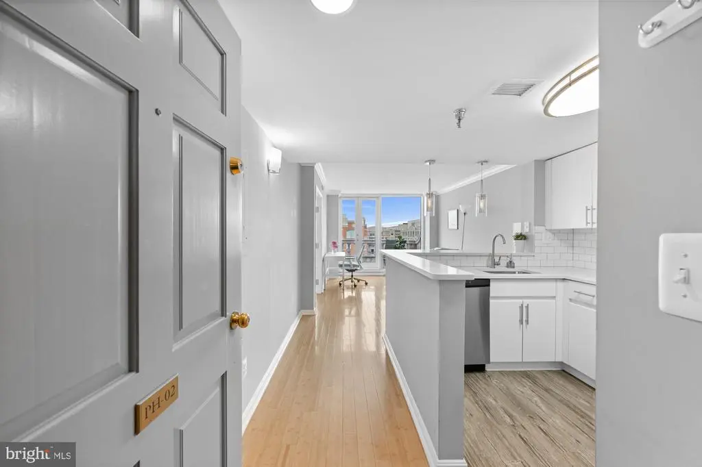 701 Pennsylvania Ave Nw #ph2, WASHINGTON