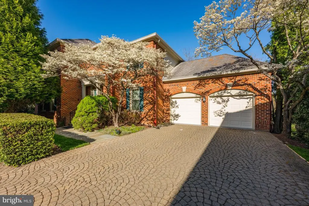 9702 Beman Woods Way, Potomac