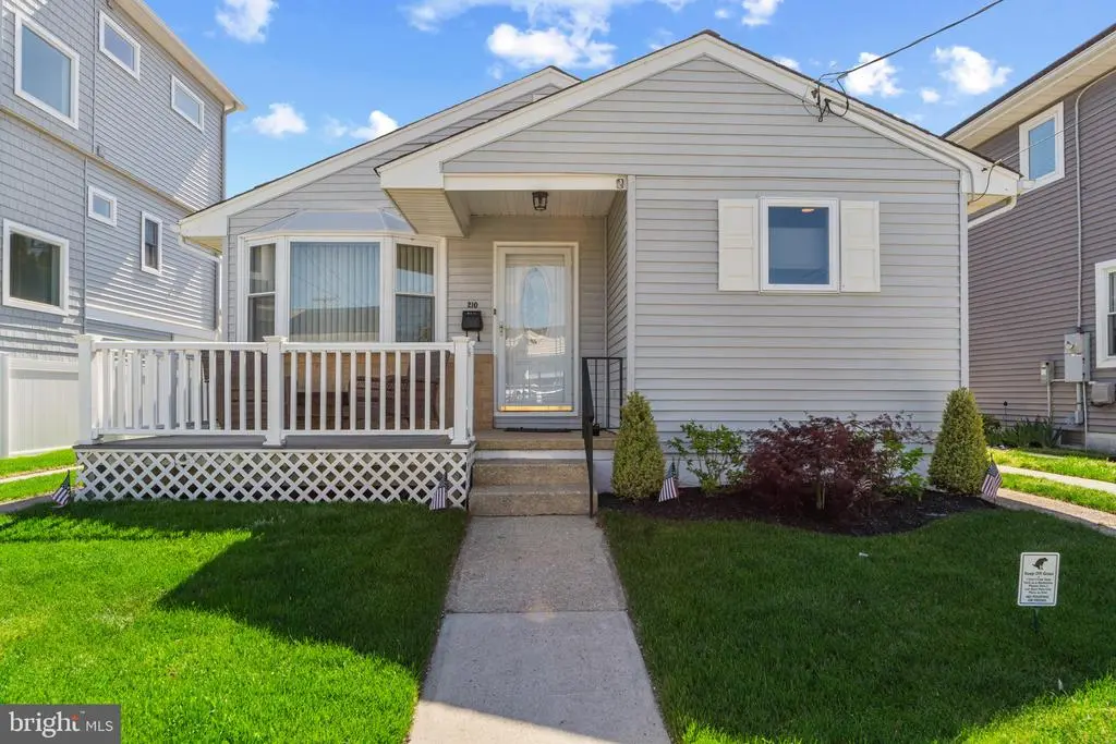 210 N Clermont Ave, MARGATE CITY