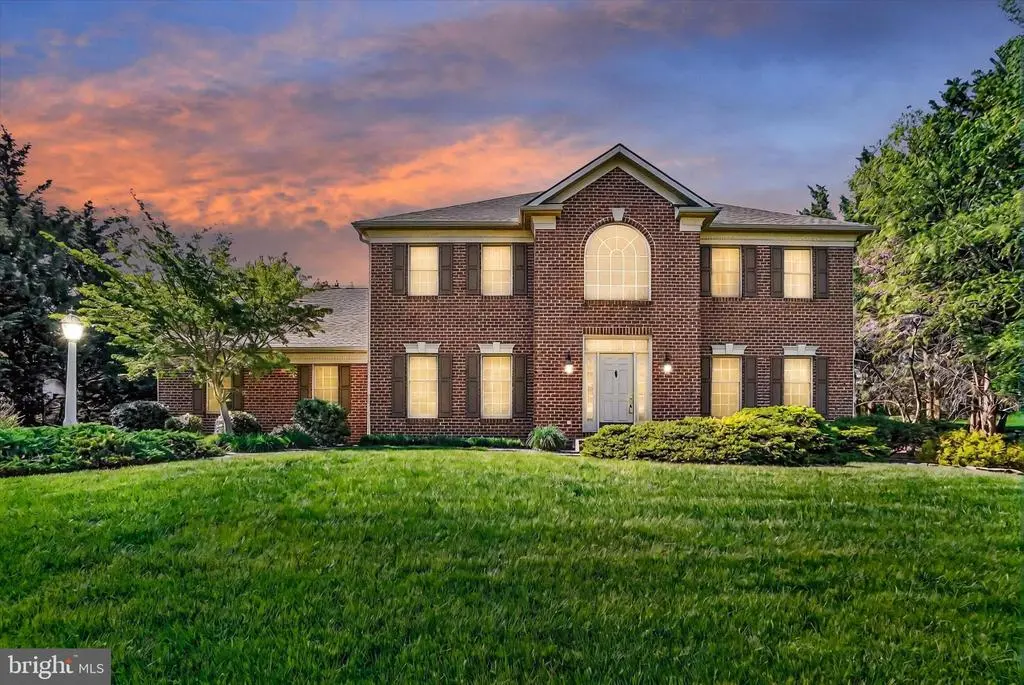 1045 Wyndward Ct, York