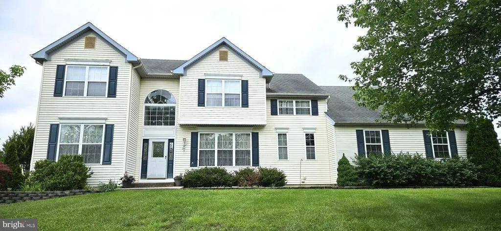 22 Turtle Creek Dr, MULLICA HILL