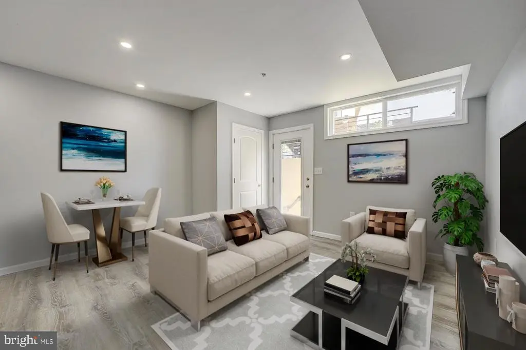 832 19th St Ne #a, WASHINGTON