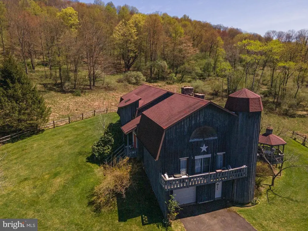 1518 Elk Run Road, Gaines