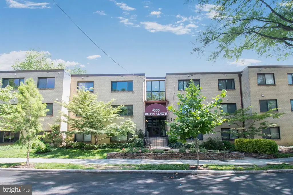 4555 Macarthur Blvd Nw #202, WASHINGTON