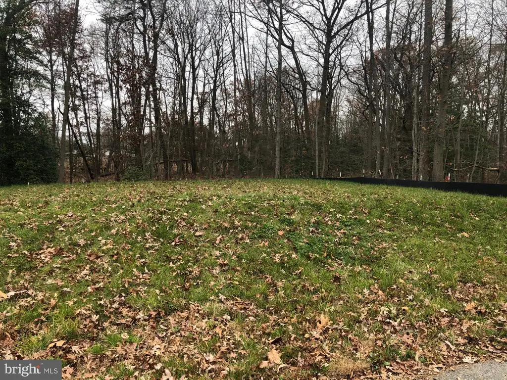 830 Cedar Ave, Essex