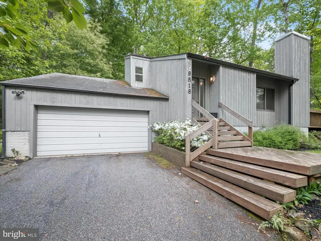 9818 Pushcart Way, Columbia