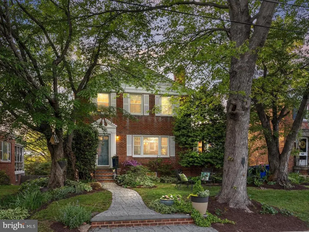 407 Deerfield Ave, Silver Spring