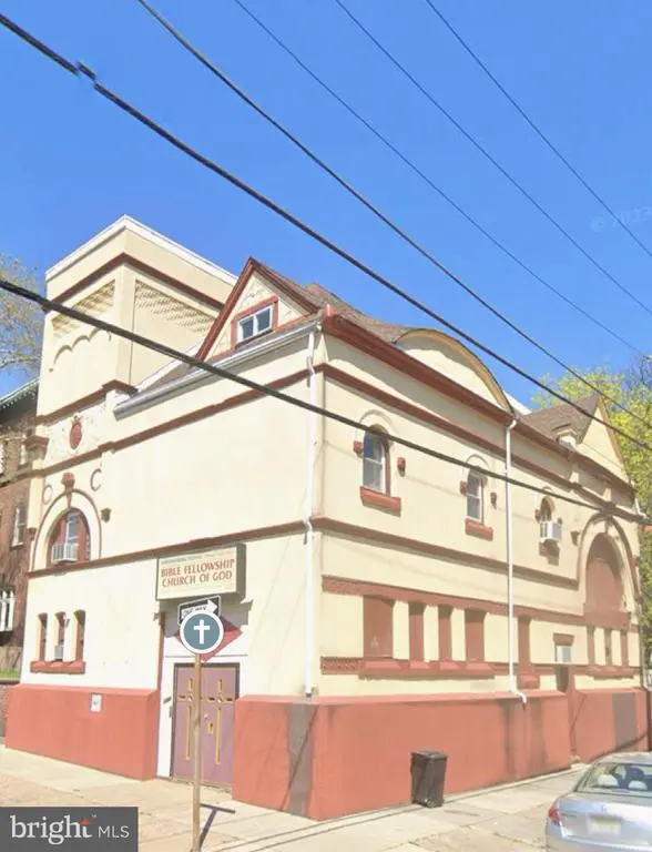 1545 W Jefferson St, PHILADELPHIA