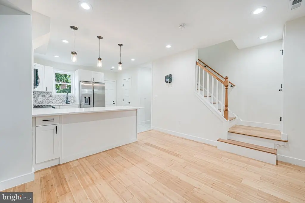 1621 Lyman Pl Ne, WASHINGTON