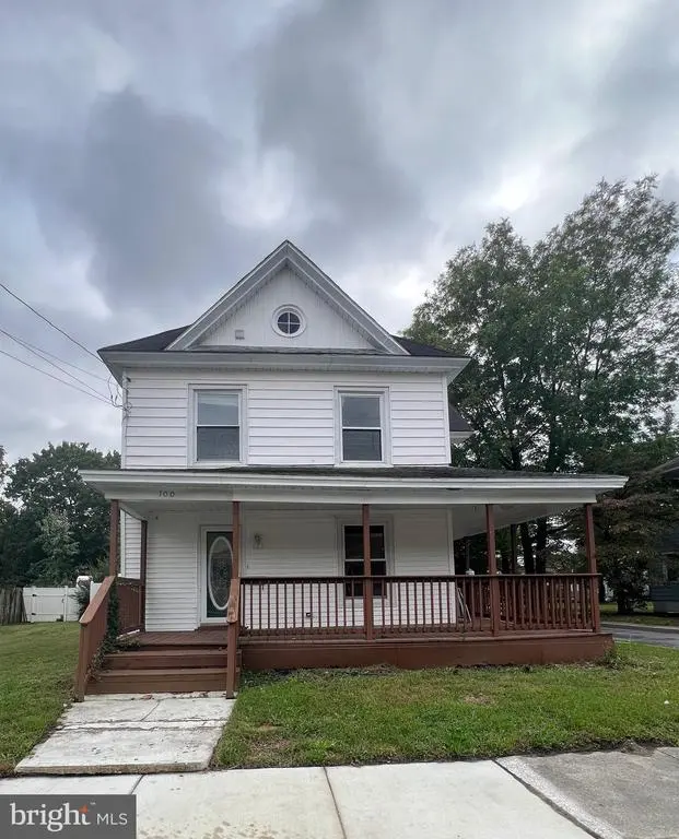 100 E Pine St, Delmar