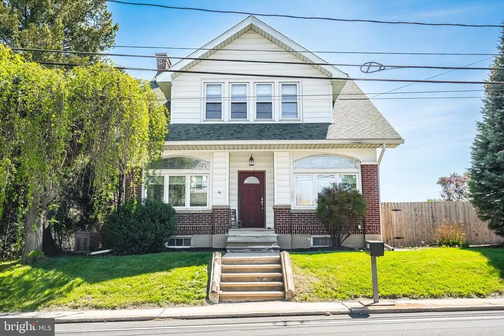 935 N Brookside Rd, Allentown