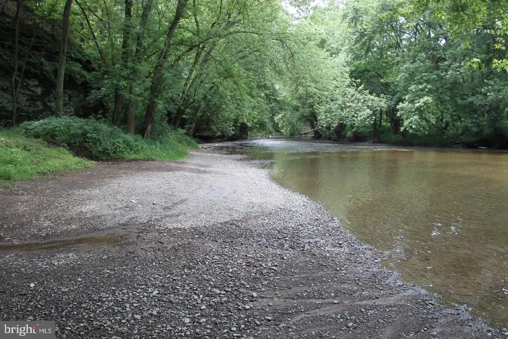 Slabtown Rd, Hancock