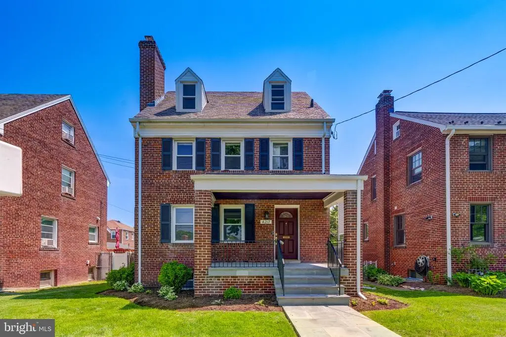 4217 20th St Ne, Washington