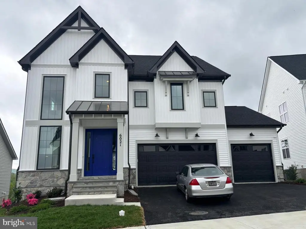 6021 Duvalls Forest Dr, Frederick