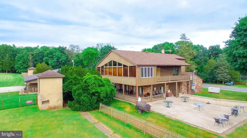 2071 Baus Rd, EAST GREENVILLE