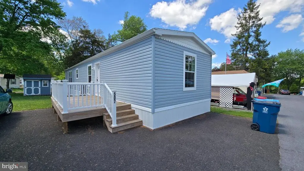 507 Maple Dr, GREEN LANE