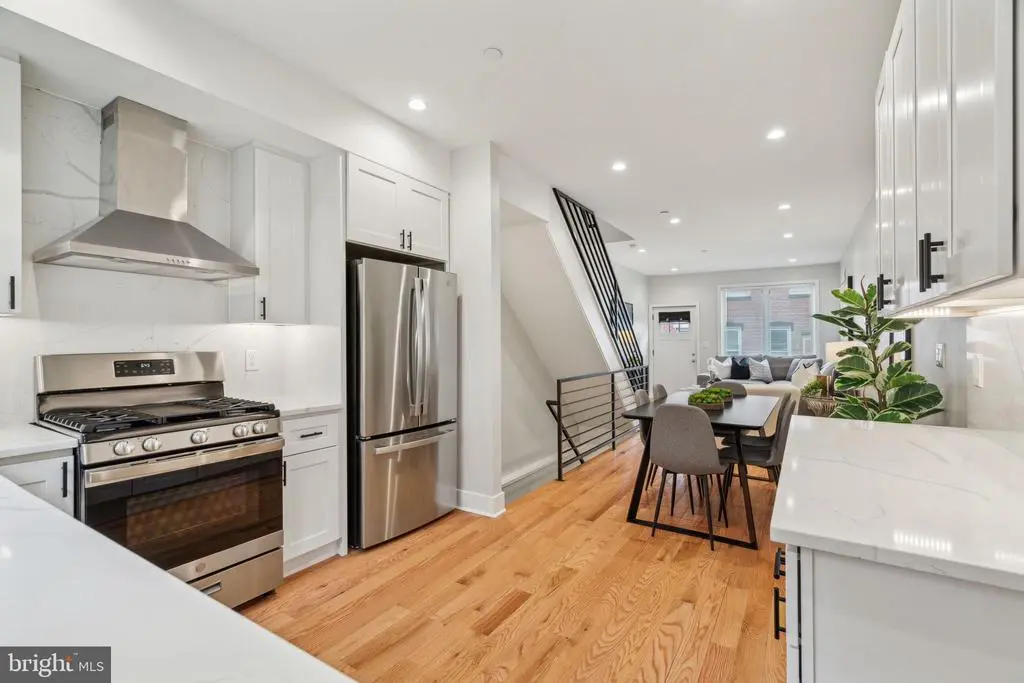 2507 Ingersoll St, PHILADELPHIA