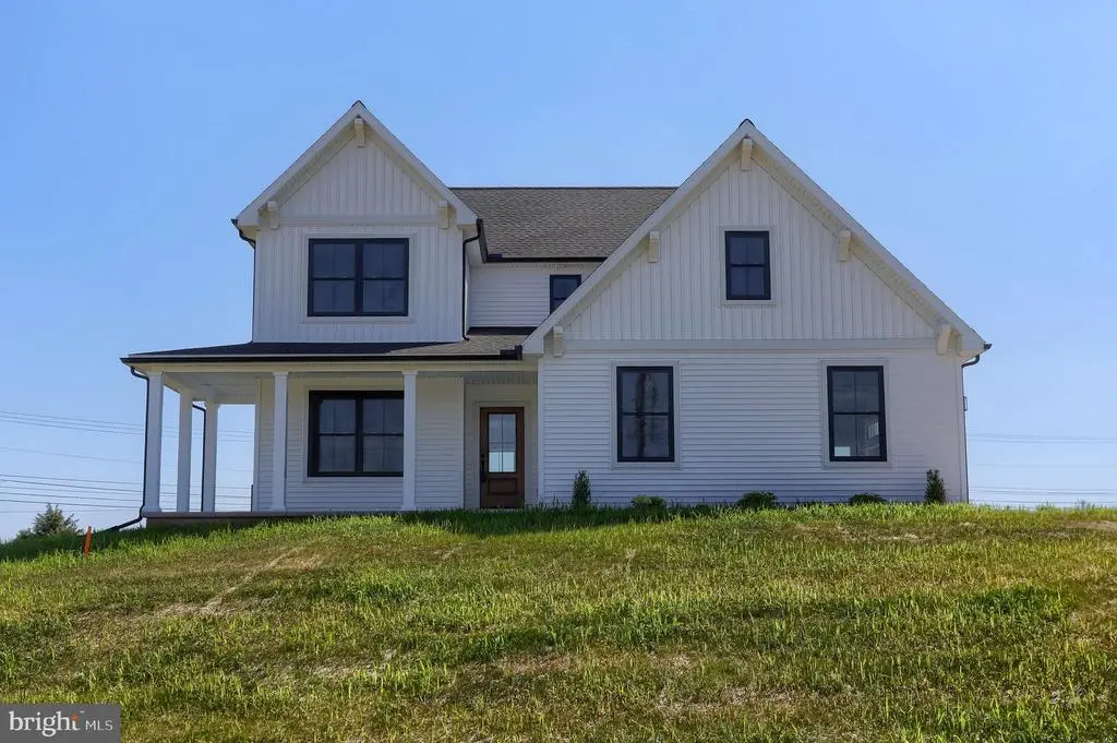 3751 Old Hershey Rd, ELIZABETHTOWN