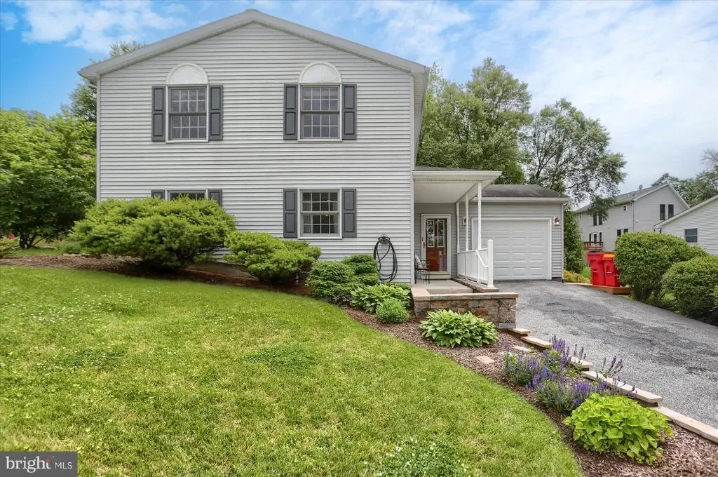 12 Yankee Dr, Mount Holly Springs