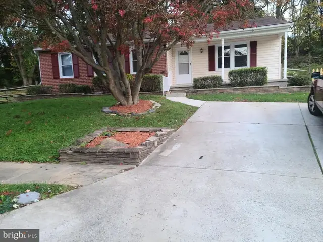 2607 Bradwell Ct, Parkville