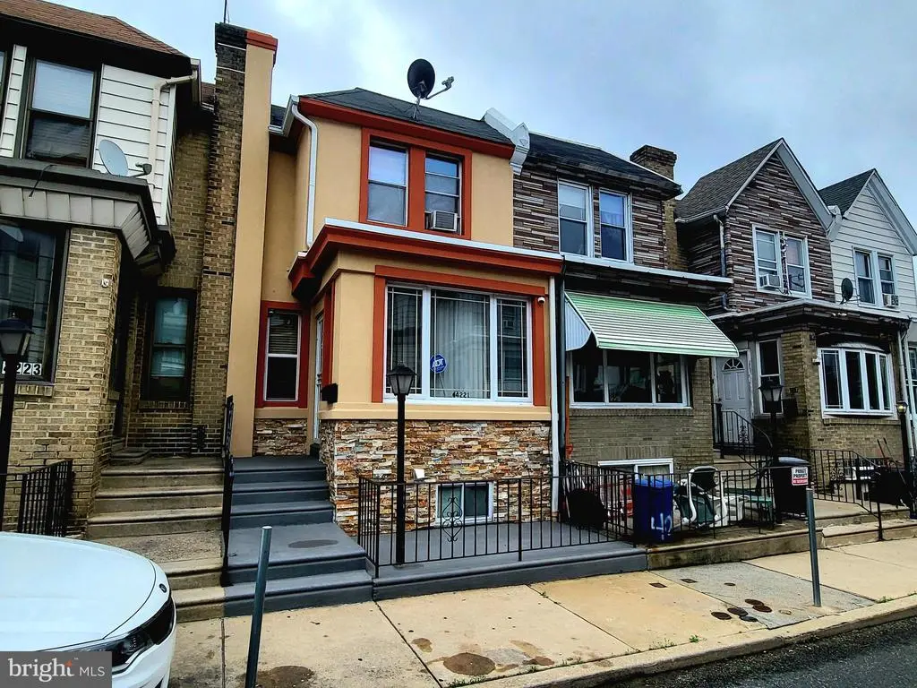 4221 Neilson St, PHILADELPHIA