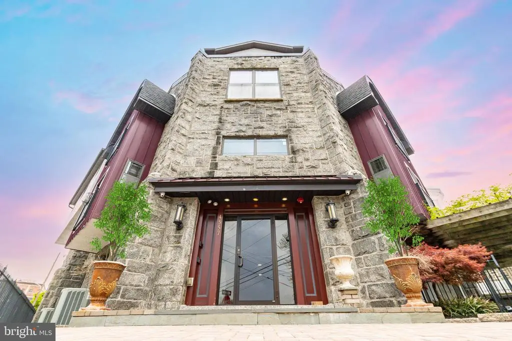 4557 Manayunk Ave, PHILADELPHIA