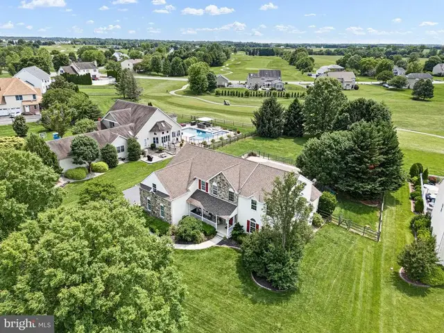 114 Saint Augustine Ct, Middletown