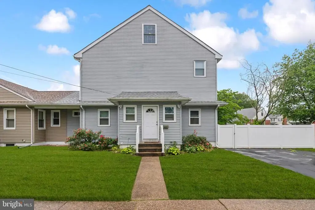 321 Taft St, BRISTOL