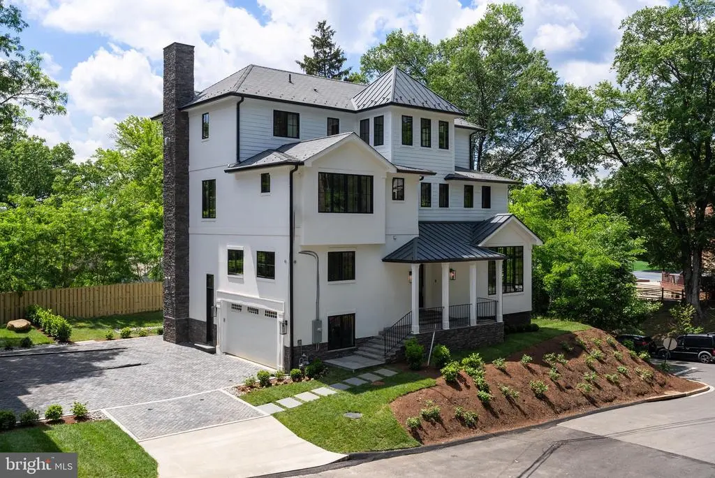 5024 Dana Pl Nw, WASHINGTON