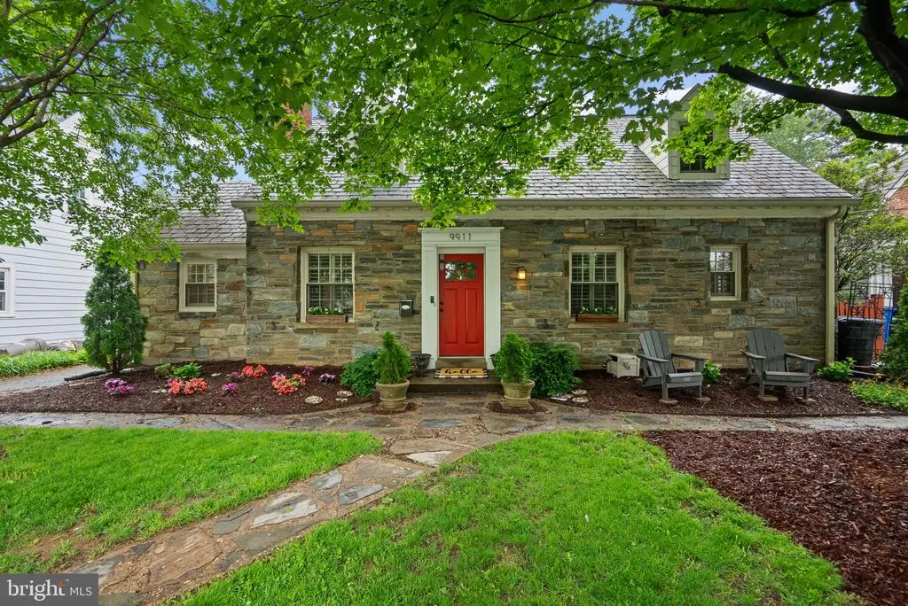 9911 Edgehill Ln, Silver Spring