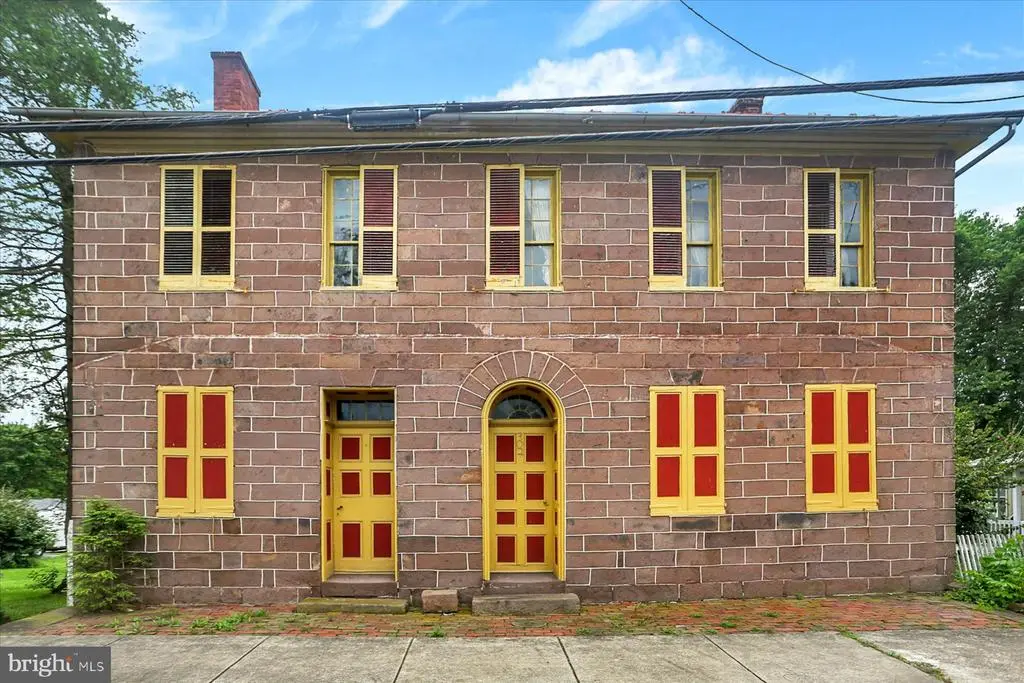 302 W Front St, LEWISBERRY