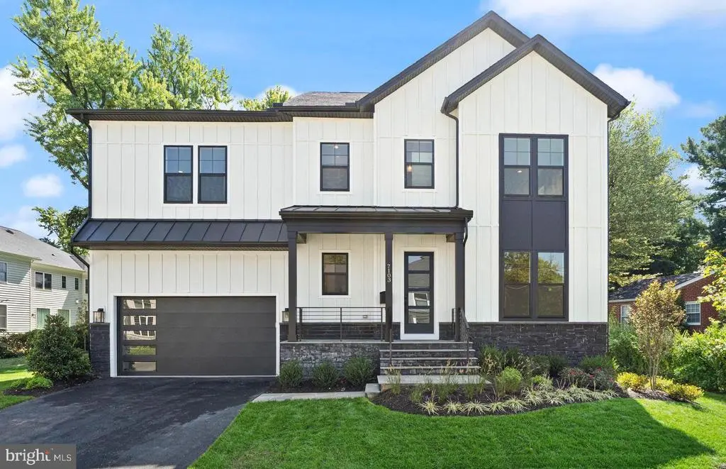 3013 N Toronto St, ARLINGTON