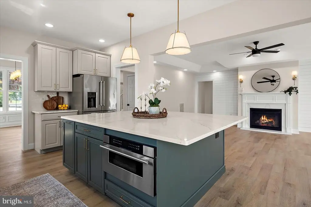 26161 Bosch Ln, HEBRON