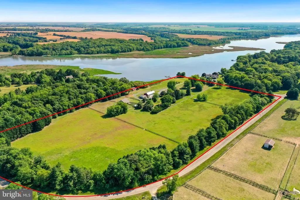 300 Hickory Ln, Chestertown