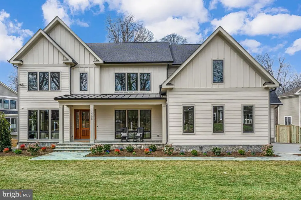 508 Nelson Dr Ne, VIENNA