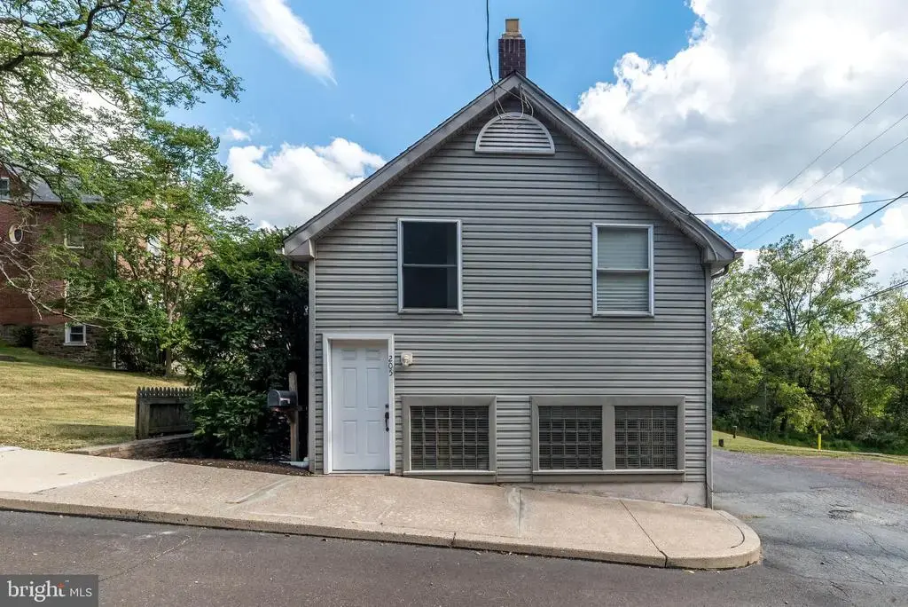 205 S 7th, PERKASIE