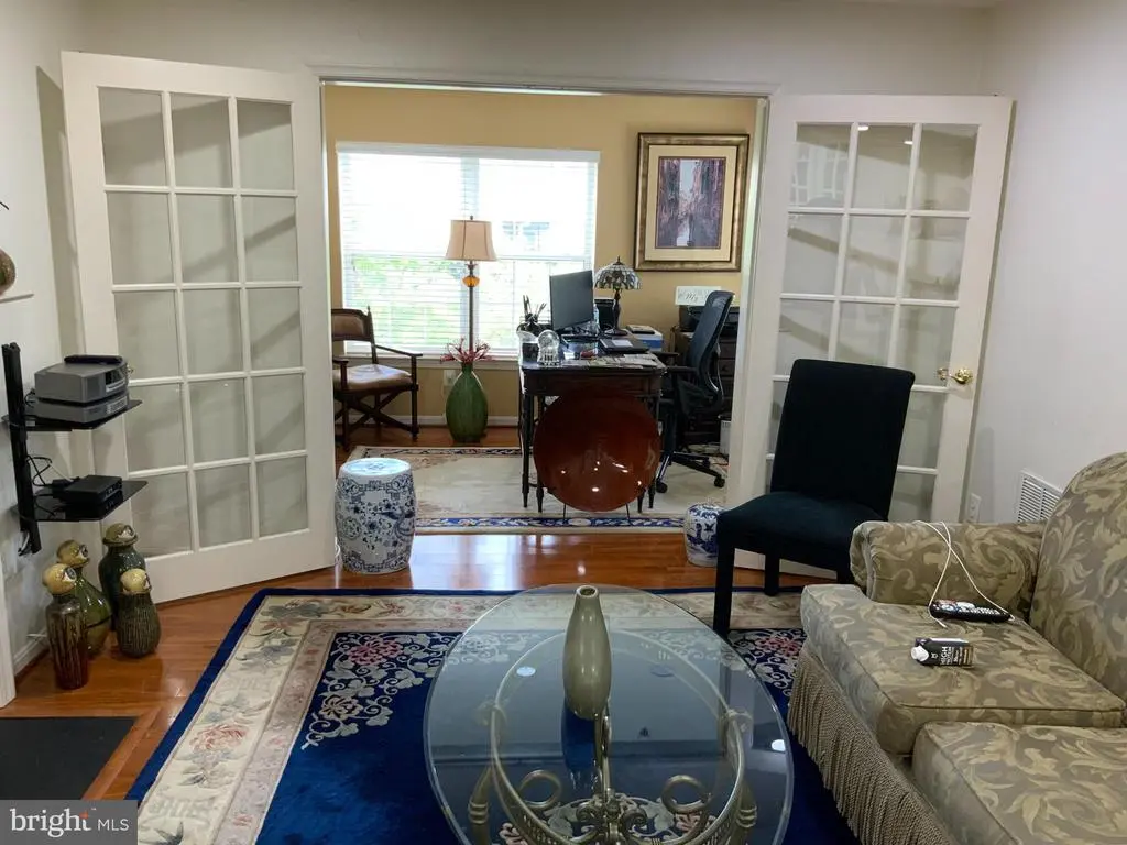 6510 Lake Park Dr #104, GREENBELT