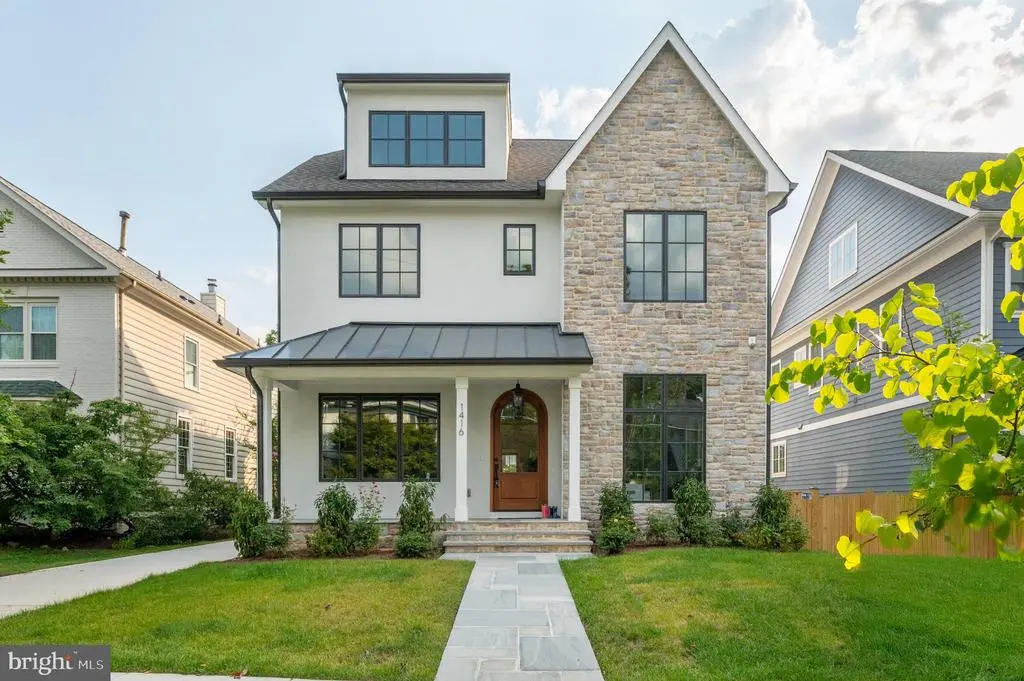 1416 N Hancock St, Arlington