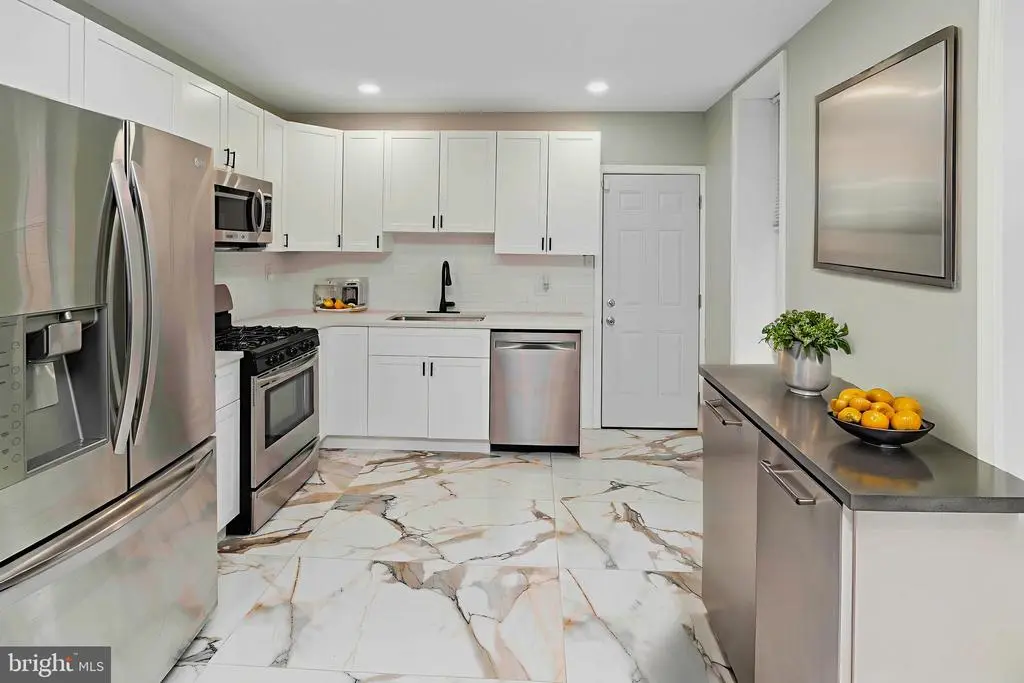 249 N 62nd St, PHILADELPHIA